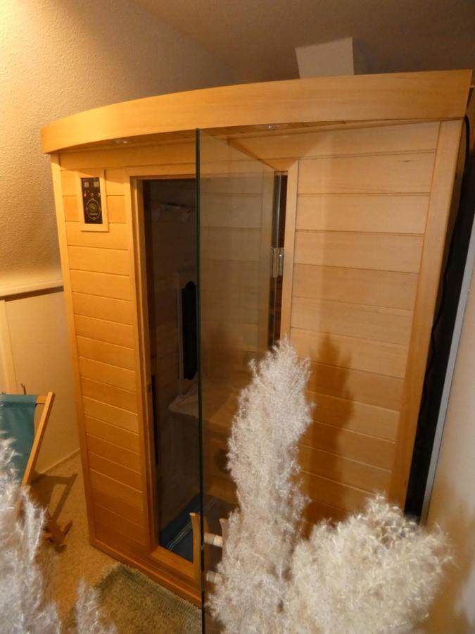 Ferienwohnung Am Schloss Reuterstadt Stavenhagen Eksteriør bilde