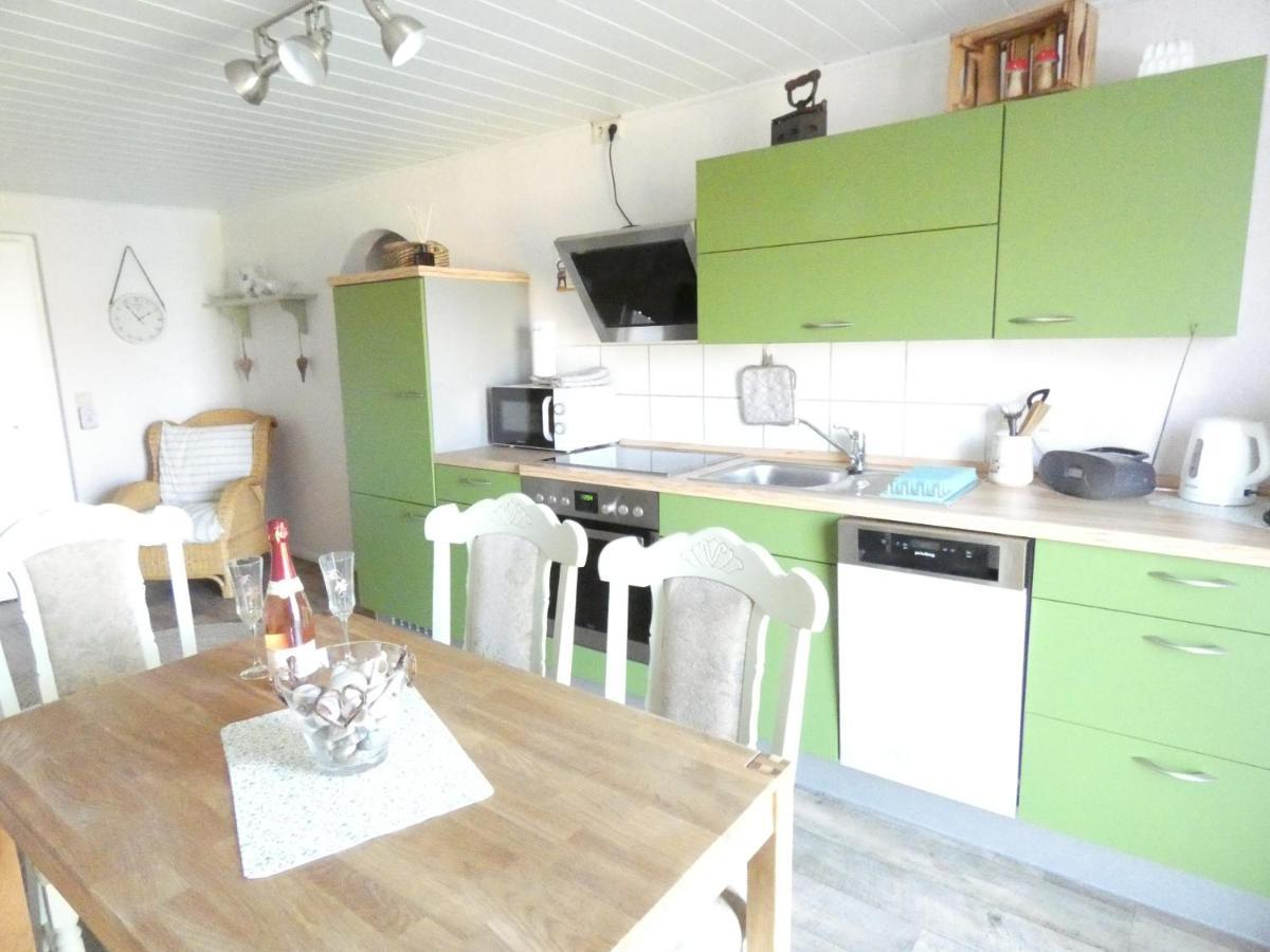Ferienwohnung Am Schloss Reuterstadt Stavenhagen Eksteriør bilde